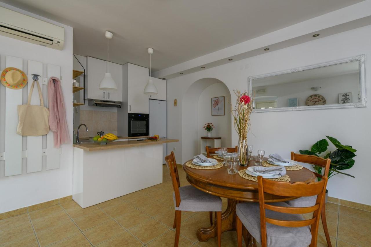 Apartman Aleksandra Pula Zewnętrze zdjęcie